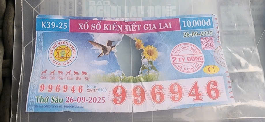 Vé số trúng 2 tỉ bị từ chối trả thưởng vì rách: Chủ nhân "cầu cứu" luật sư, chuẩn bị khởi kiện- Ảnh 1.