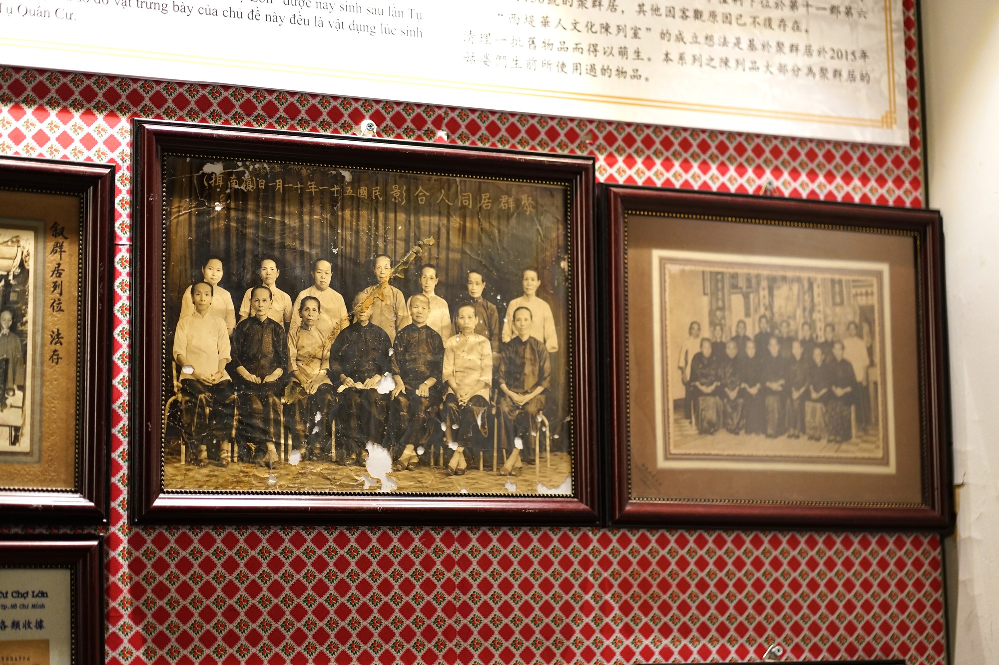 Bên trong một căn nhà ở Chợ Lớn của những người phụ nữ "thề không lấy chồng"": Những nghi lễ kỳ lạ- Ảnh 5. Bên trong một căn nhà ở Chợ Lớn của những người phụ nữ "thề không lấy chồng"": Những nghi lễ kỳ lạ- Ảnh 5.