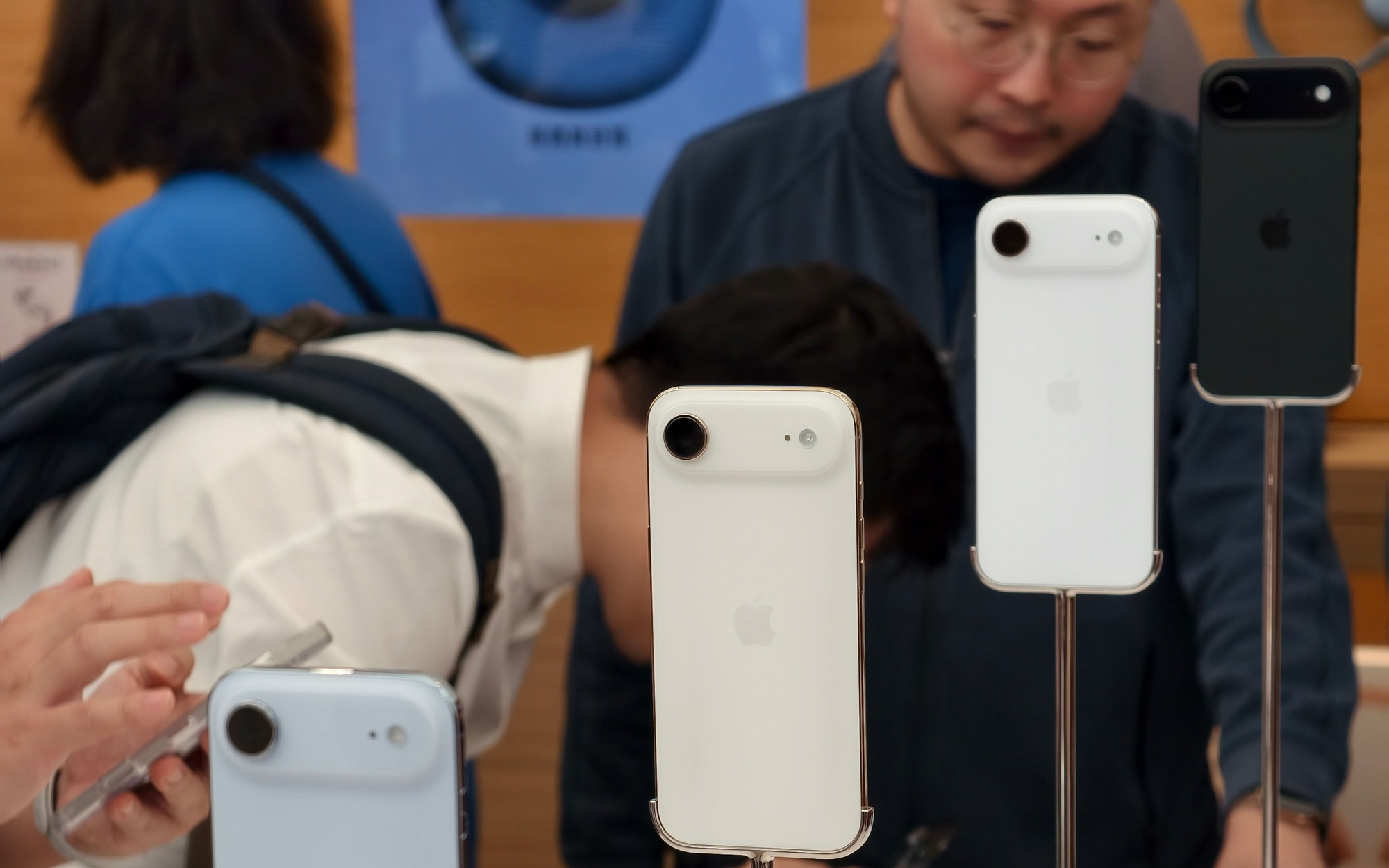 iPhone Air: Người Việt chê, người Trung mê- Ảnh 1.