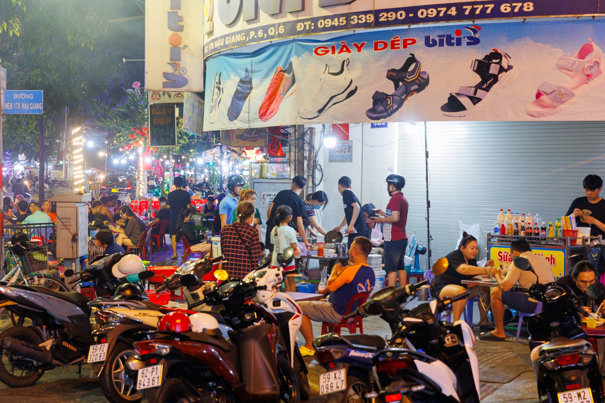 Trấn Thành ra phường Bình Tây ăn 