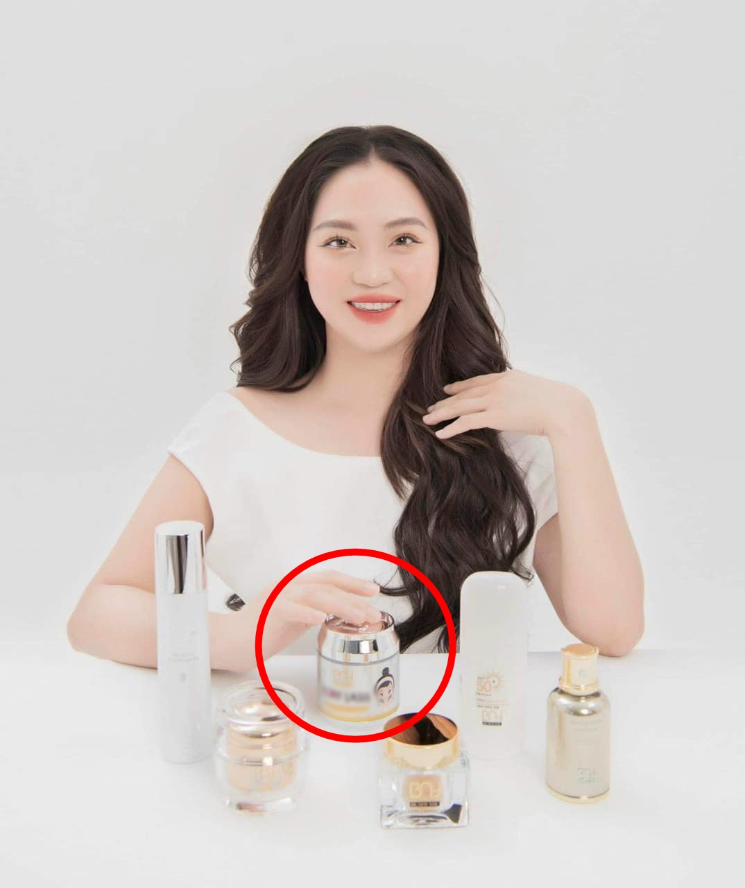 Sữa rửa mặt thải độc gan gần 900k/ lọ do Ngọc Huỳnh Hoyer quảng cáo rầm rộ: Công nghệ vũ trụ nào làm được vậy?- Ảnh 3.