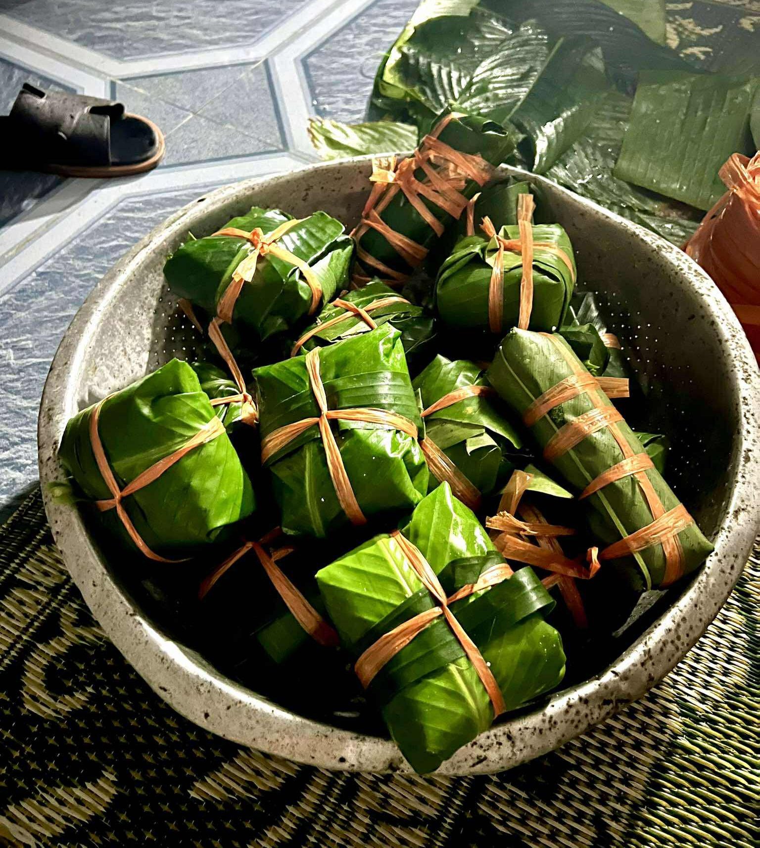 Cảnh tượng giữa đêm mưa bão ở Nghệ An: Bà con thức trắng chỉ để làm 1 việc!- Ảnh 5.