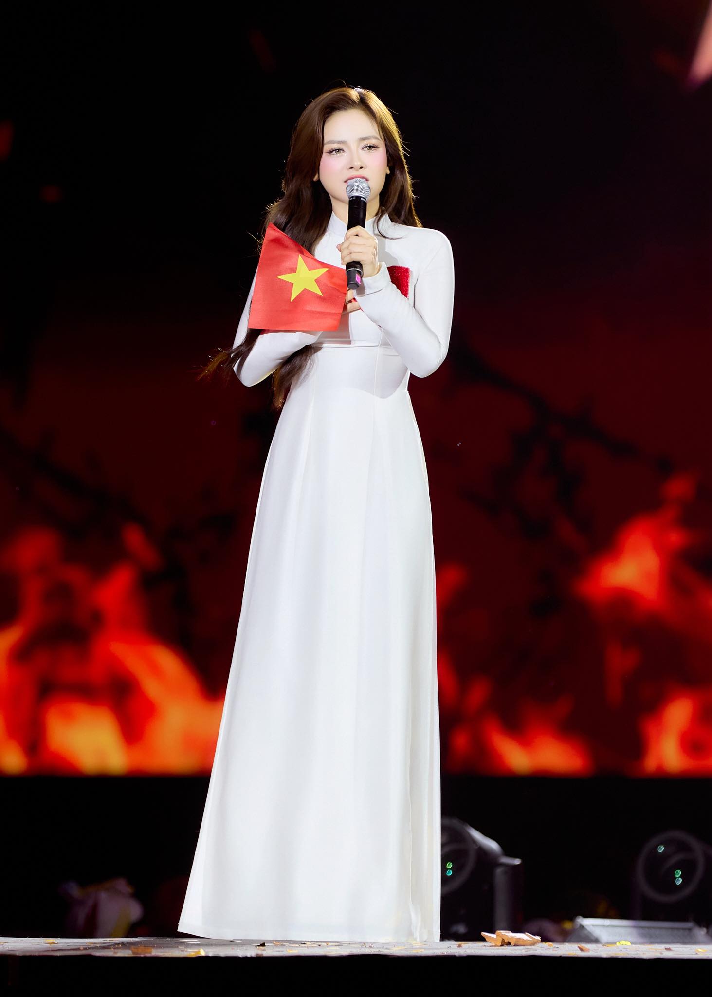 Better Choice Awards 2025 “chốt sổ” line-up: Trúc Nhân - (S)TRONG Trọng Hiếu mang loạt hit hứa hẹn bùng nổ sân khấu, có cả Chị Đẹp và Em Xinh tha hồ đọ visual!- Ảnh 3.