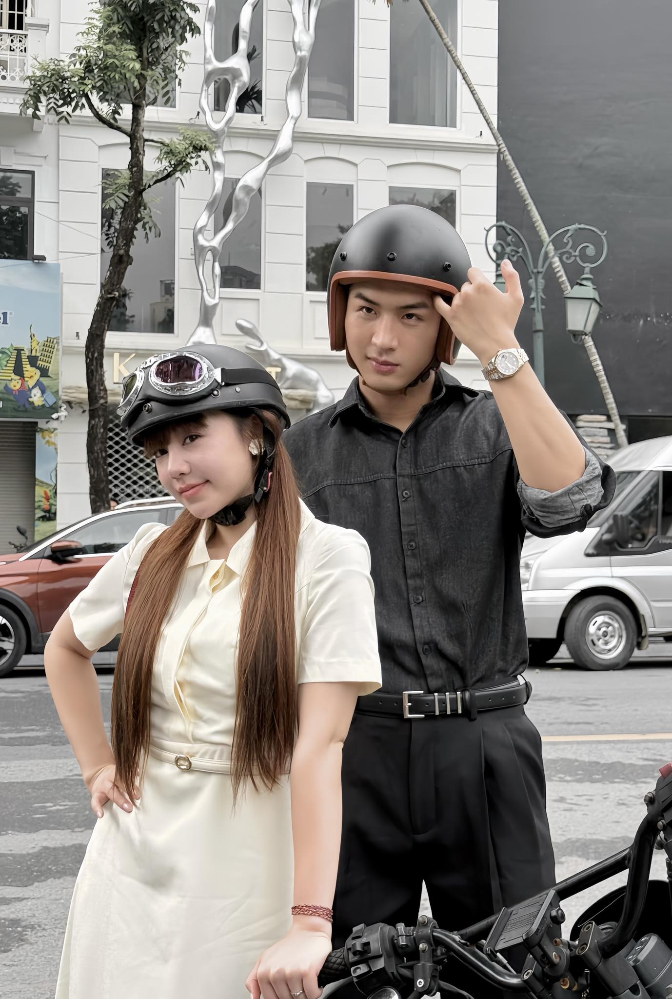 Vừa ly hôn chồng trong Gió Ngang Khoảng Trời Xanh, Quỳnh Kool có ngay trai trẻ ân cần chăm sóc, lại còn là mỹ nam đẹp cực phẩm- Ảnh 10.