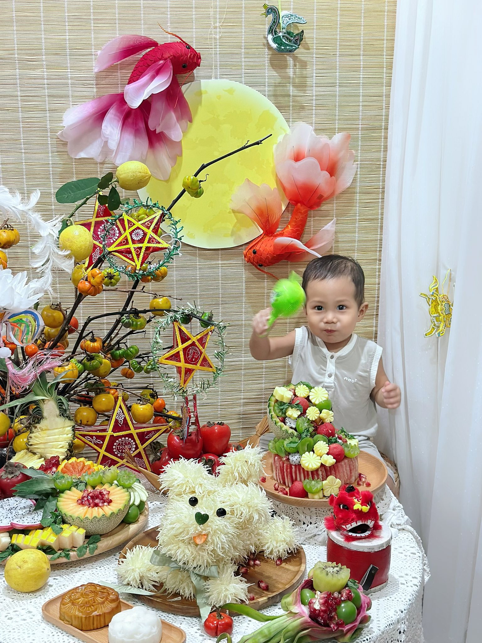 Mâm cỗ <a href="https://trungthu.io.vn" target="_blank"><a href="https://trungthu.io.vn" target="_blank">trung thu</a></a> đẹp như bữa tiệc cổ tích của 1 mẹ ở Hà Nội: Đến ăn còn không nỡ chứ nói gì đến "phá"- Ảnh 11.