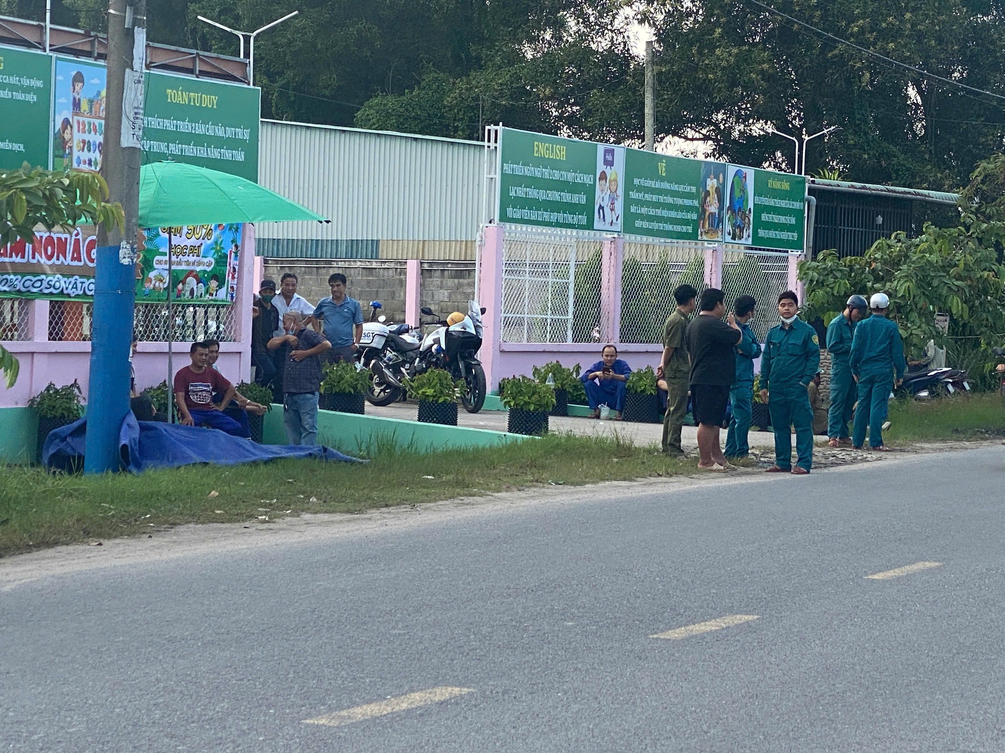 TP HCM: Tông cột điện, một phụ nữ tử vong- Ảnh 1.