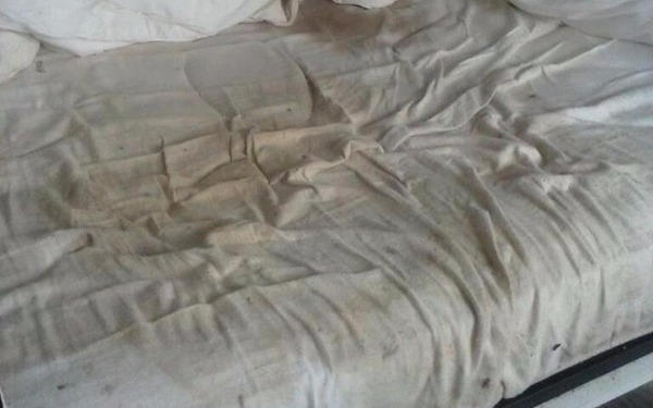 2 thứ trong nhà là 