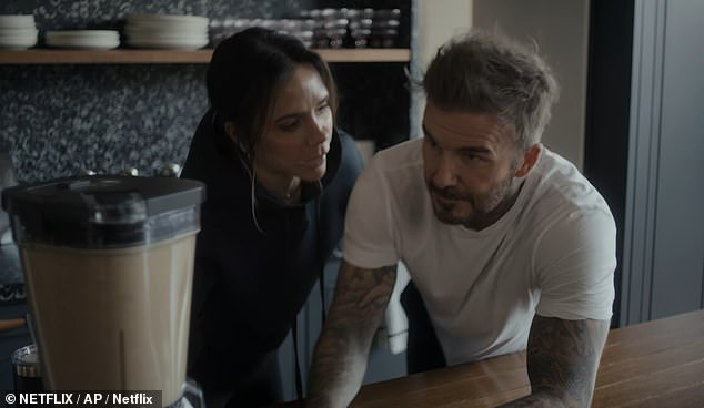 David Beckham lại “bóc phốt” vợ Victoria- Ảnh 1.