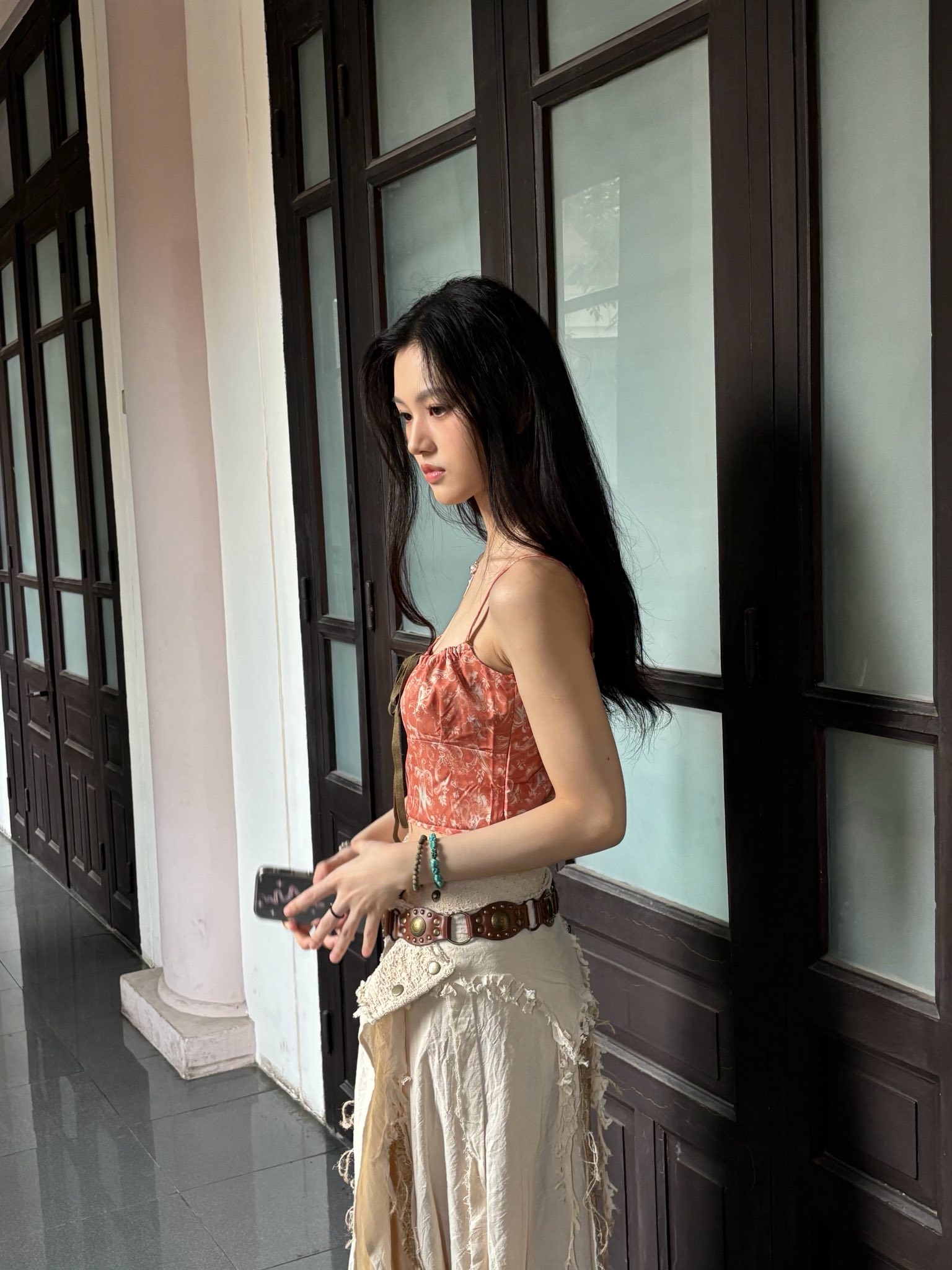 Trời ơi thiên kim đẹp nhất Trung Quốc đang ở Hà Nội: Visual sang xịn dã man, ngắm góc nào cũng mê tít- Ảnh 18.
