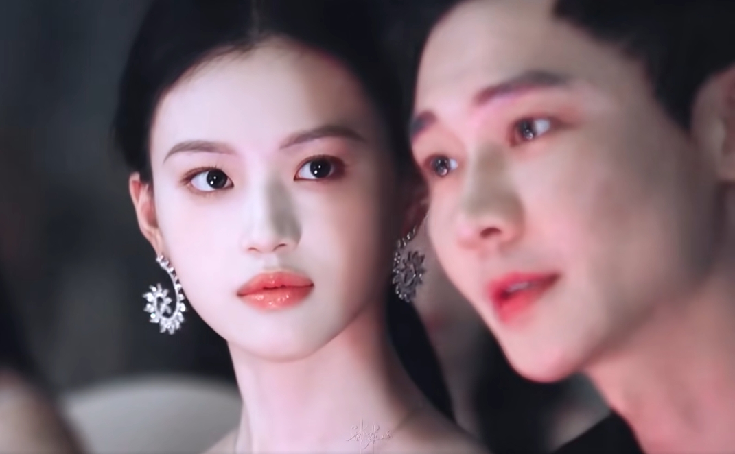 Trời ơi thiên kim đẹp nhất Trung Quốc đang ở Hà Nội: Visual sang xịn dã man, ngắm góc nào cũng mê tít- Ảnh 6.