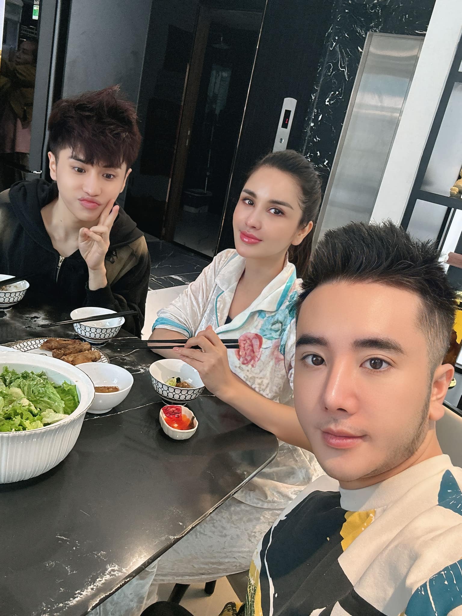 Công Ken là ai, giàu cỡ nào?- Ảnh 5.