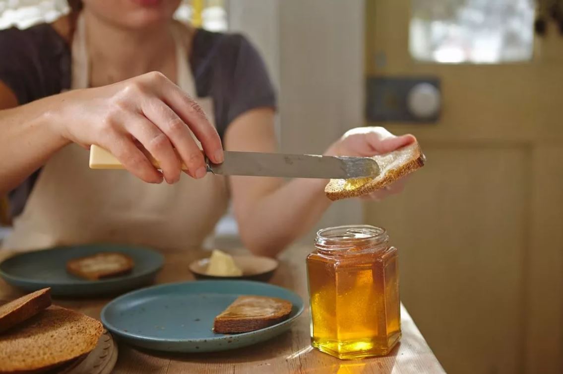 Nguy cơ tiểu đường, đột quỵ tăng cao chỉ vì 1 thói quen buổi sáng: Rất nhiều người trẻ mắc- Ảnh 1. Nguy cơ tiểu đường, đột quỵ tăng cao chỉ vì 1 thói quen buổi sáng: Rất nhiều người trẻ mắc- Ảnh 1.
