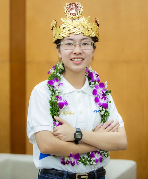 Suốt 25 năm Olympia, chỉ 4 cô gái chạm tay vào ngôi vị Quán quân: Họ là ai?- Ảnh 4.