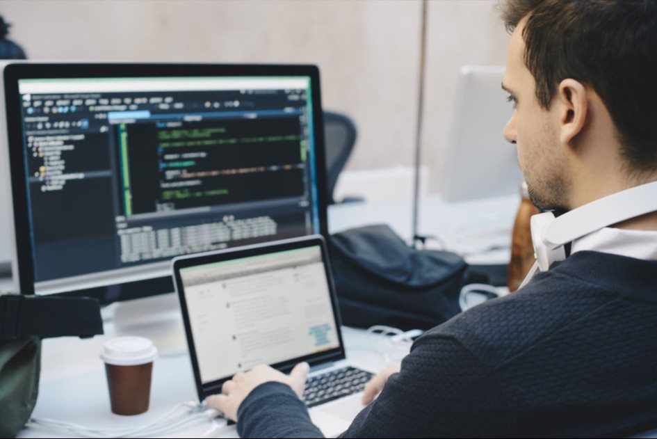 Khát nhân lực blockchain, lương có thể chạm mốc 40.000 USD/tháng- Ảnh 1.