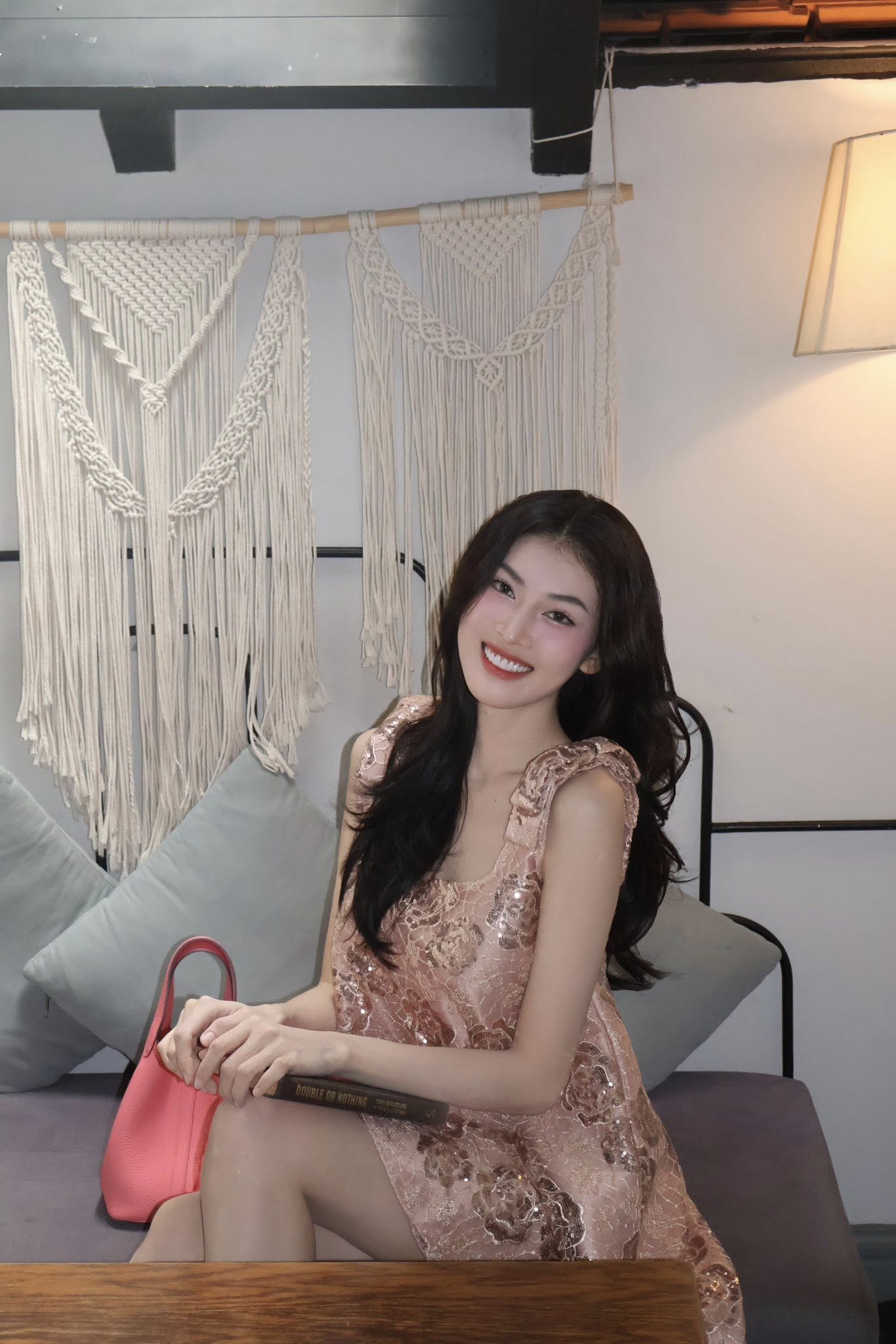 Thêm 1 Á hậu Sen Vàng được gả làm dâu nhà hào môn?- Ảnh 6.