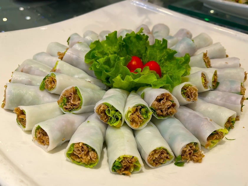 Phở Việt lên đài Hàn Quốc, không phải phở gà hay phở bò, du khách nhận xét: 