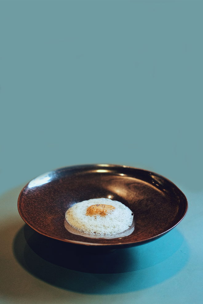 Nguyễn Đỗ Nguyệt Ánh bị truy tố cùng Tùng Dinning là ai?- Ảnh 4.