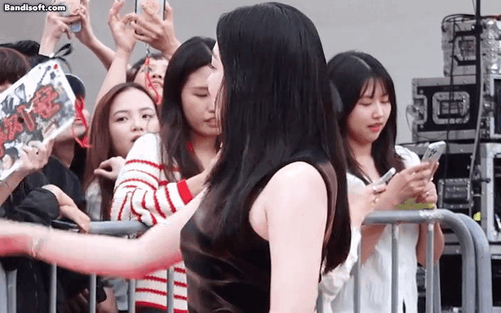 Riêng mỹ nhân này phải đóng 100 phim nữa mới cho giải nghệ: Visual nửa góc chết cũng không có, đổ đứ đừ luôn rồi