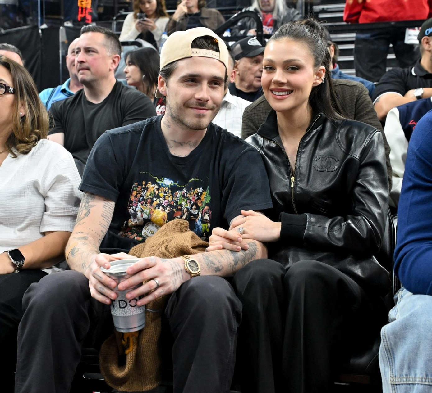 Brooklyn cắt đứt với nhà Beckham- Ảnh 1.