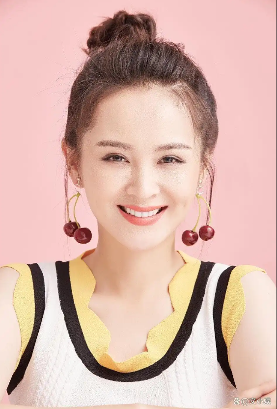 Nữ diễn viên ly thân với chồng CEO vì 6 con chó cưng- Ảnh 3.