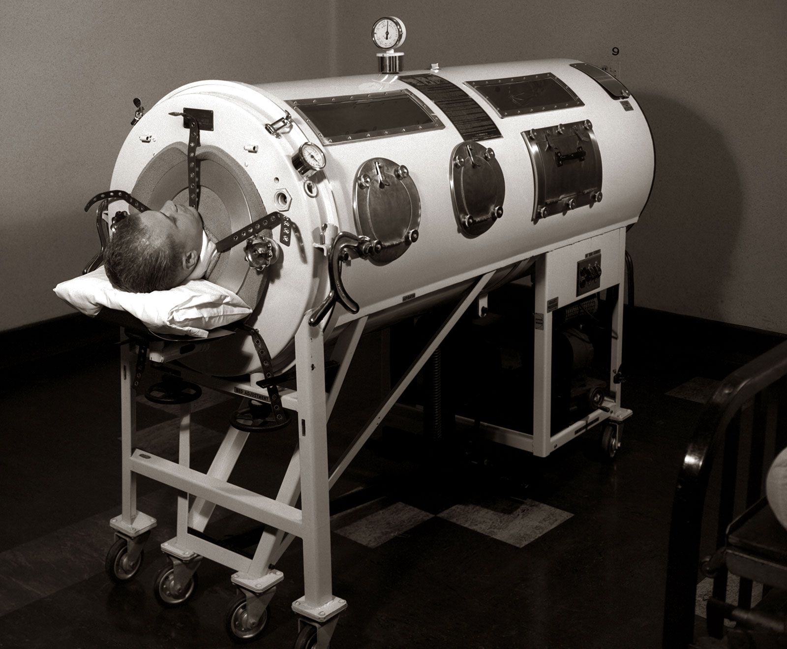 Bức hình ám ảnh chụp năm 1950- Ảnh 2.