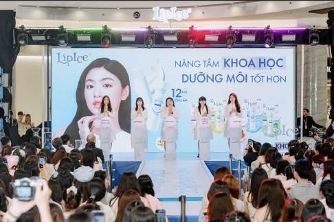 Quang Hùng Masterd, Lọ Lem & Mai Chí Công khiến Gen Z bùng nổ trong sự kiện “LipIce - Nâng tầm khoa học, dưỡng môi tốt hơn”- Ảnh 1.