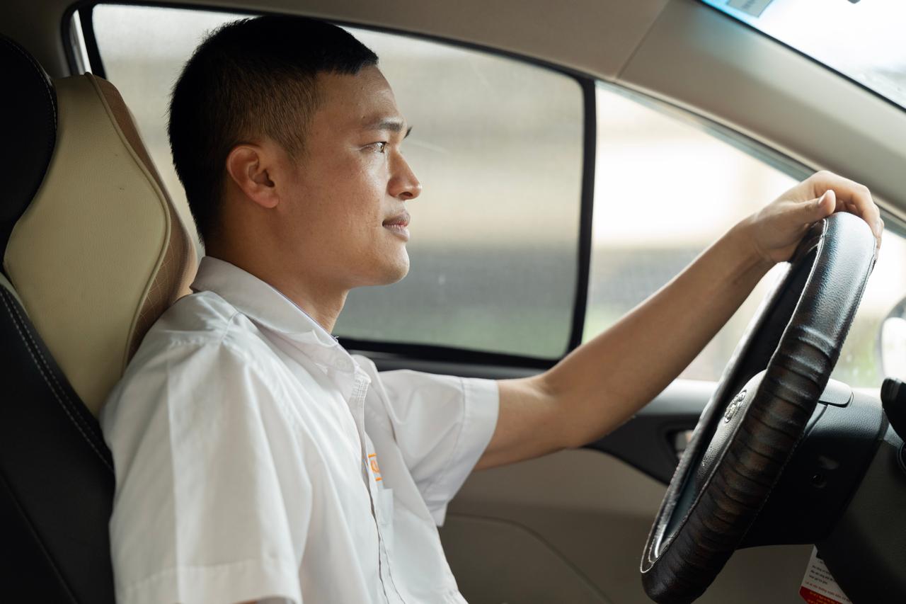 Tài xế taxi kể lại phút người cha run rẩy đón xe về bệnh viện khi nhận tin con mất: "Hỏi đi đâu thì bạn ấy không trả lời, chỉ khóc"- Ảnh 2.