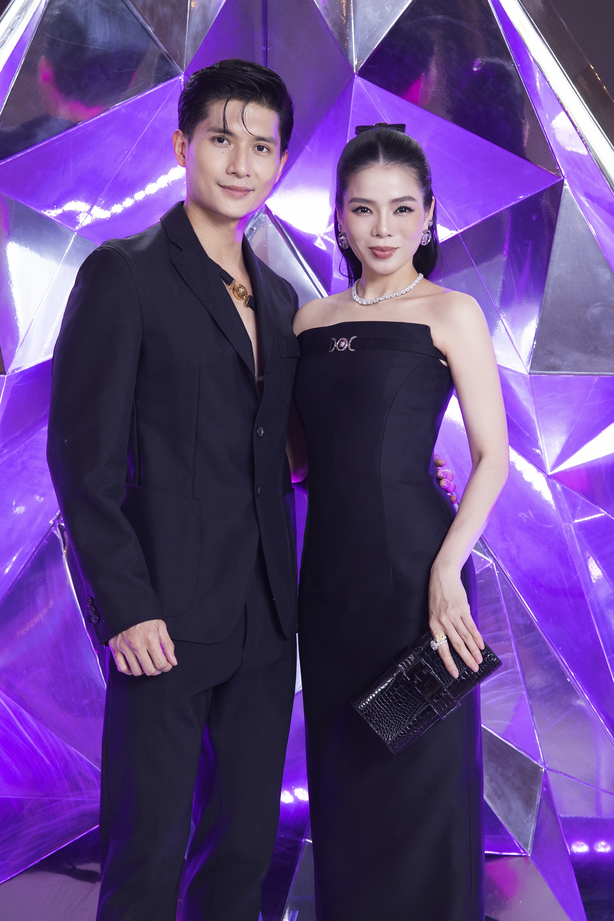 Khó tin ngoại hình của Nhã Phương khi bầu lần 3 ở tuổi 35- Ảnh 9.