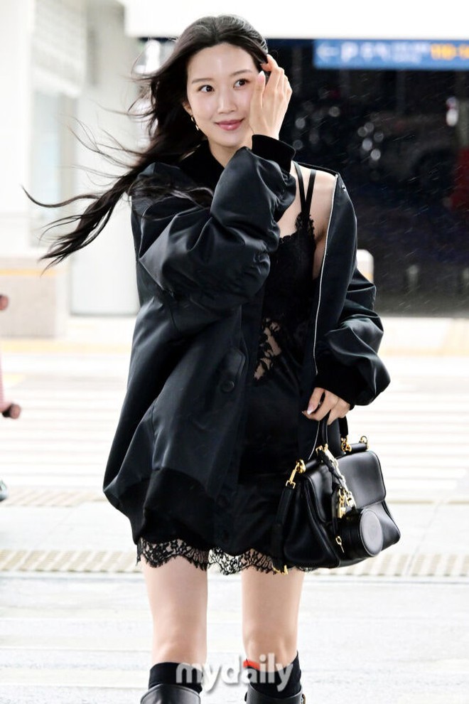 Moon Ga Young đứt chuỗi mặc đẹp vì một điều?- Ảnh 16.