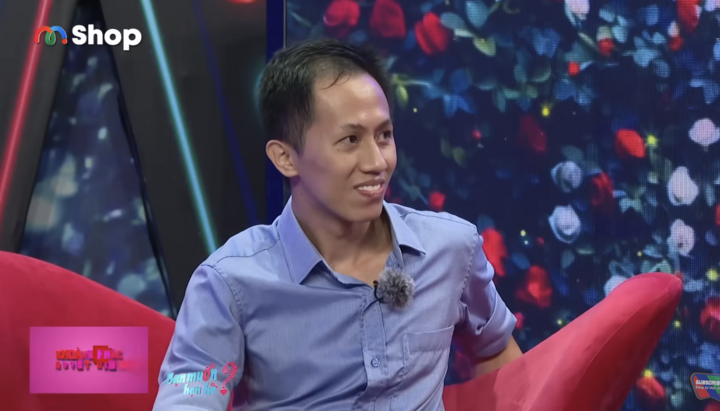 Chàng trai 4 lần bị người yêu 'đá' vì mê bóng gặp 'chân ái' ở show hẹn hò- Ảnh 2. Chàng trai 4 lần bị người yêu 'đá' vì mê bóng gặp 'chân ái' ở show hẹn hò- Ảnh 2.