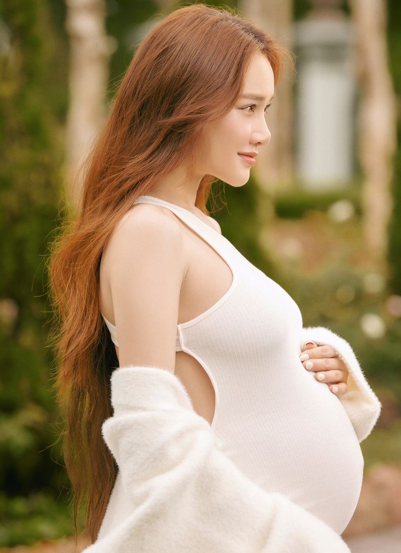 Khó tin ngoại hình của Nhã Phương khi bầu lần 3 ở tuổi 35- Ảnh 13.