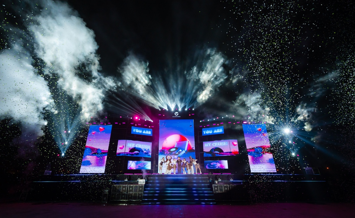 Ecorivers Mega Concert – Bùng nổ cảm xúc, cháy hết mình cùng âm nhạc- Ảnh 7. Ecorivers Mega Concert – Bùng nổ cảm xúc, cháy hết mình cùng âm nhạc- Ảnh 7.