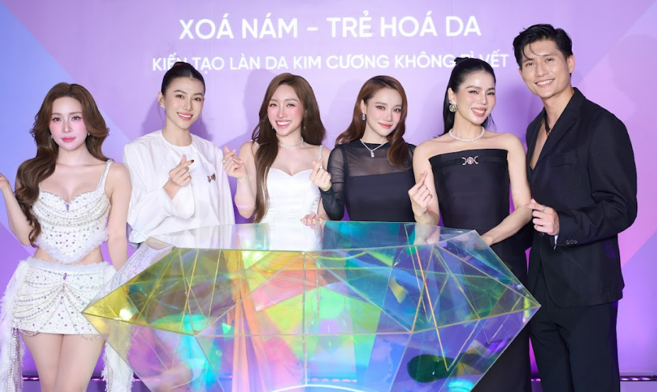 Khó tin ngoại hình của Nhã Phương khi bầu lần 3 ở tuổi 35- Ảnh 1.