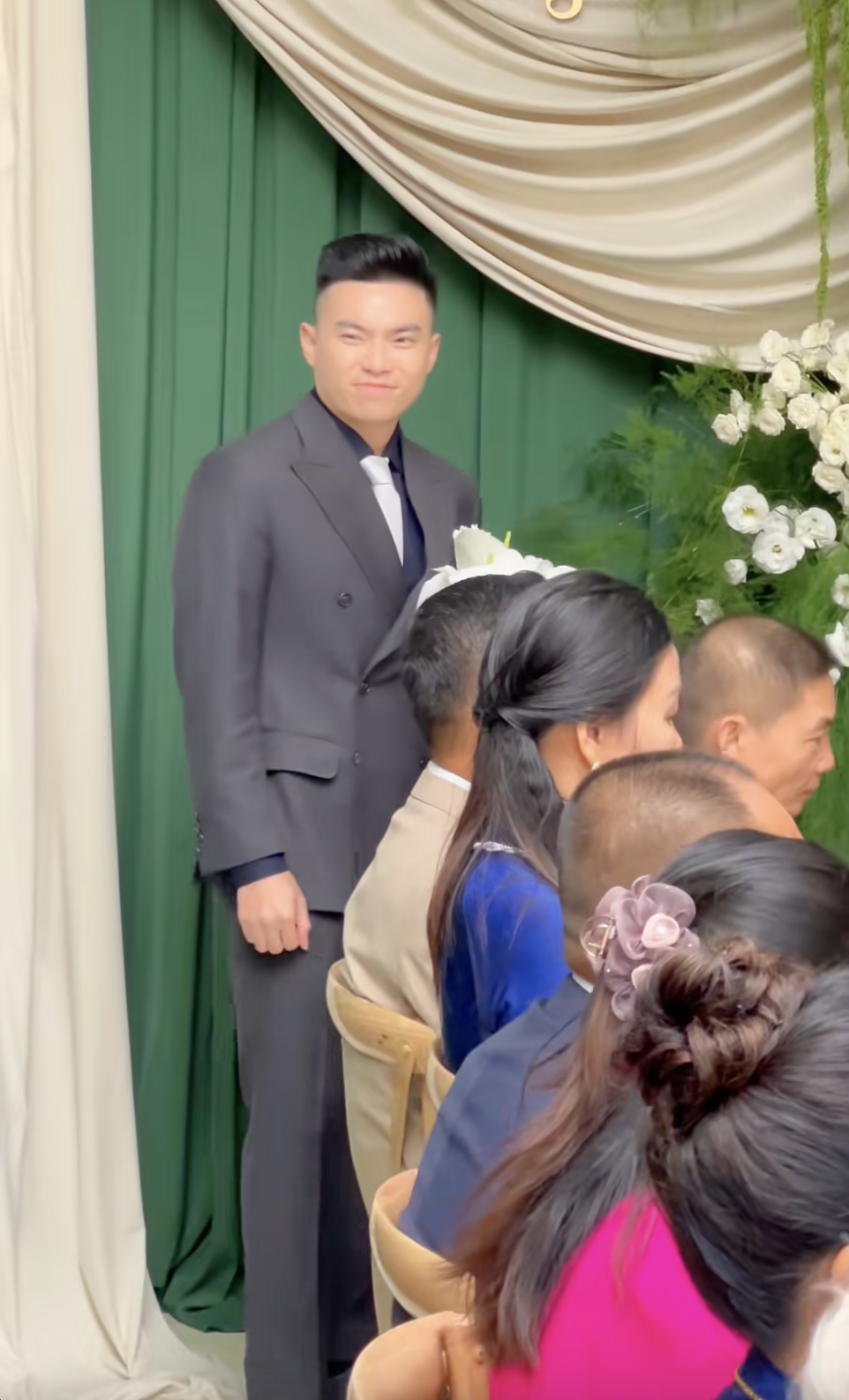 Lý giải cơn sốt đám cưới Viết Vương - Hoa hậu Đỗ Hà ở quê nhà Thanh Hóa, Quảng Trị- Ảnh 13.