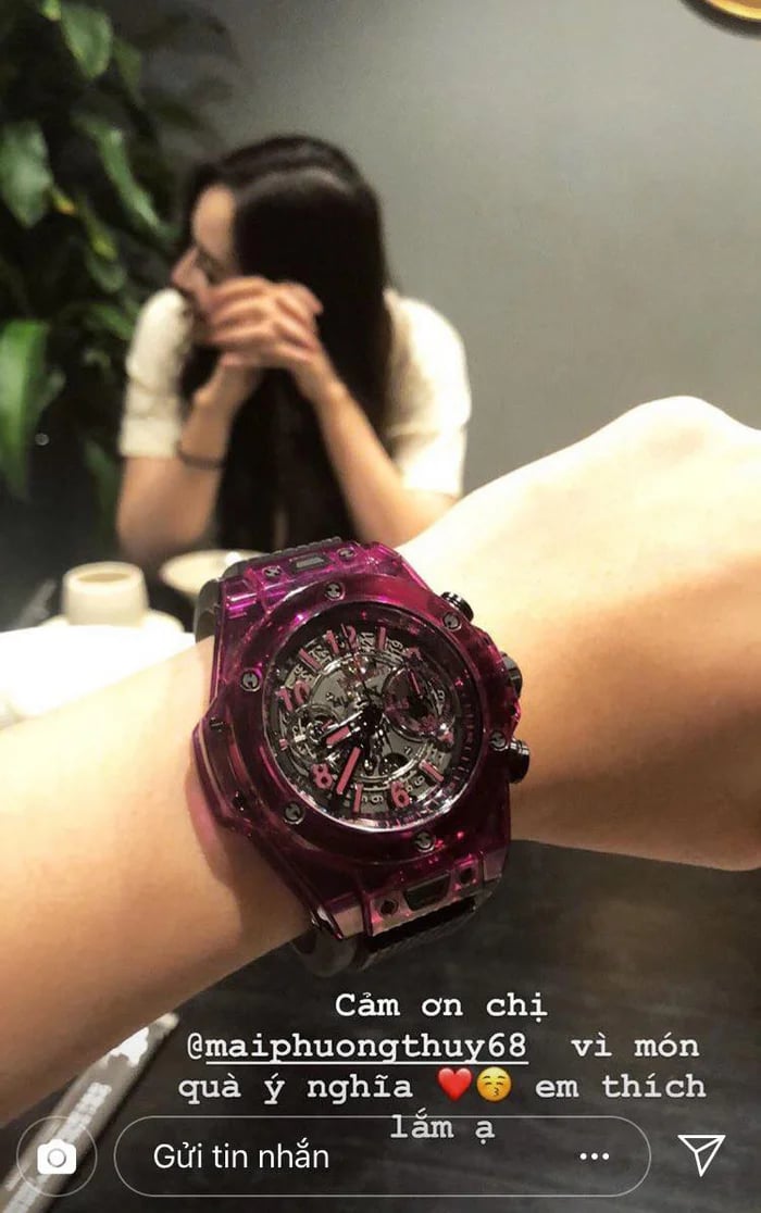 Sự hào phóng của Mai Phương Thúy dành cho người thân- Ảnh 3.