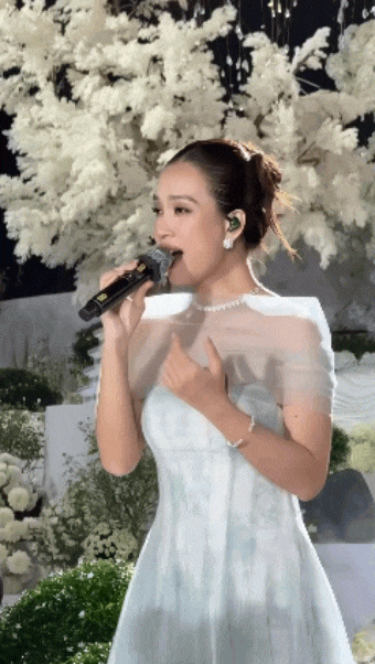 Chị đẹp siêu mẫu làm 1 điều ở hôn lễ thế kỷ của Hoa hậu Đỗ Hà và chồng thiếu gia- Ảnh 2.