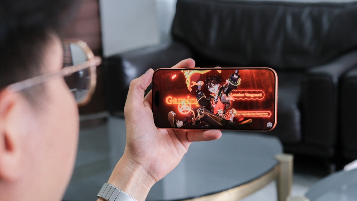 So sánh iPhone 17 thường vs 17 Pro Max - Xem chi tiết giá bán, thông số, cấu hình- Ảnh 3.