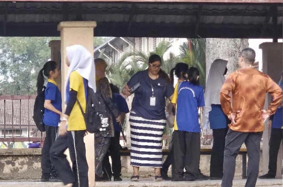 Chấn động Malaysia: Nam sinh sát hại bạn học nữ với 200 nhát dao- Ảnh 1.