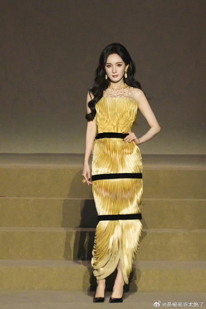 Lưu Diệc Phi và Dương Mịch 