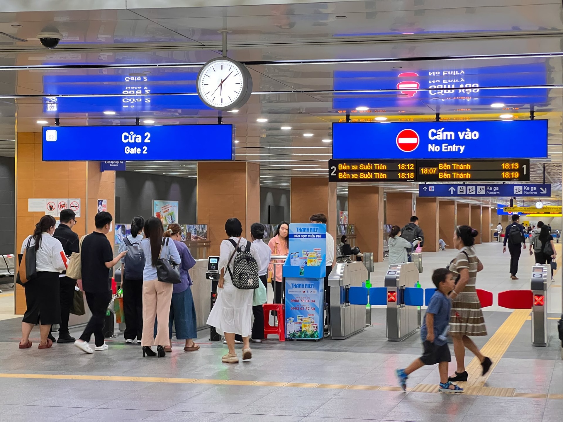 Ngắm tòa nhà đầu tiên kết nối với ga metro: Nơi Hermès, Dior, Bvlgari hội tụ, từng 'nằm trong tay' tỷ phú Phạm Nhật Vượng- Ảnh 11.