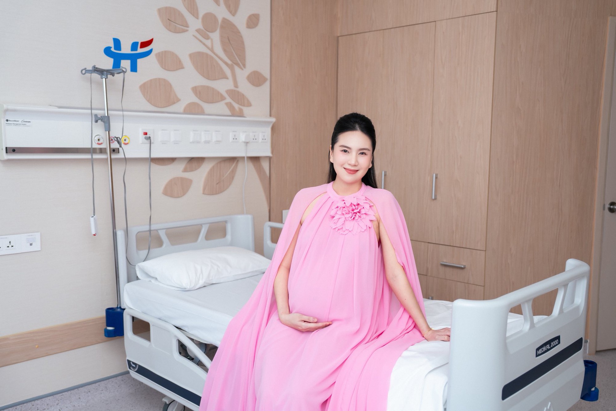 Cuộc sống của nữ “MC xinh đẹp nhất VTV” với chồng 2 trong lâu đài nghìn m2 ở Bắc Ninh- Ảnh 5.
