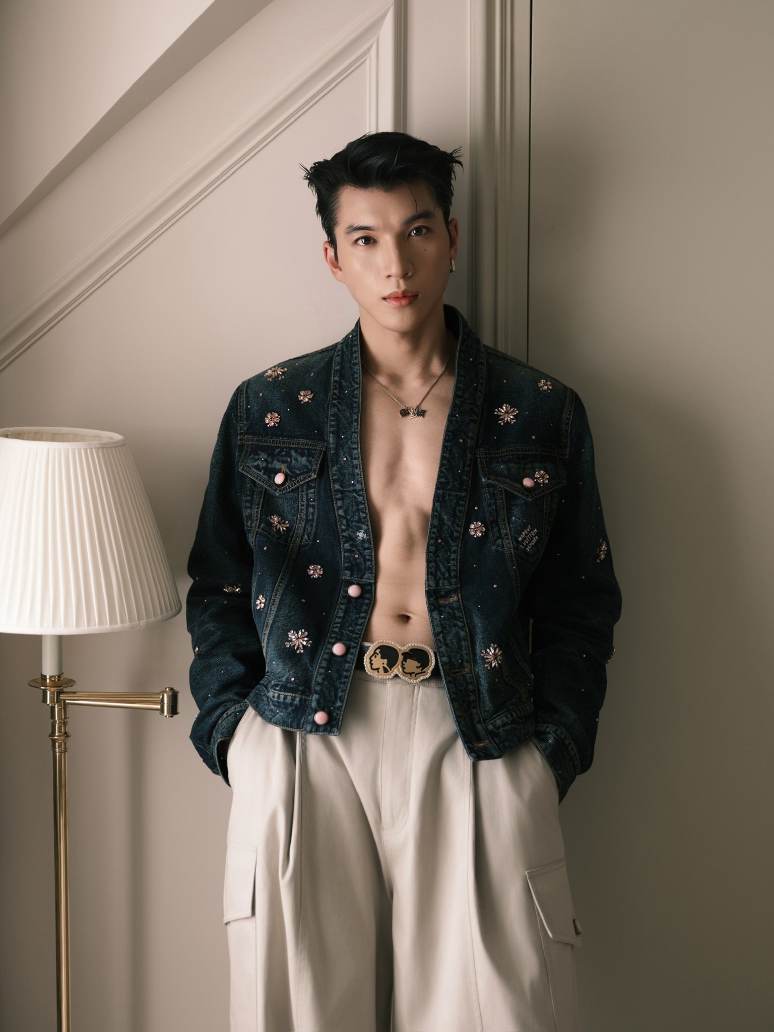 HIEUTHUHAI - SOOBIN ai hot hơn?- Ảnh 11. HIEUTHUHAI - SOOBIN ai hot hơn?- Ảnh 11.