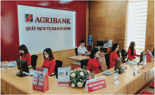 Khách hàng Agribank, Techcombank, Sacombank,... cần chú ý các mốc thời gian này!- Ảnh 1.