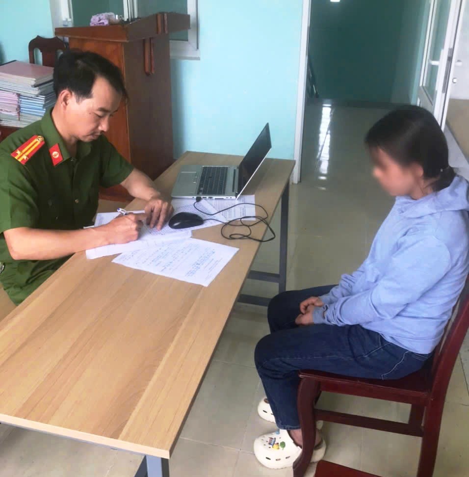 Bi kịch của những đứa trẻ bị bạo hành: Chúng sẽ lớn lên thế nào trong nỗi sợ về tình thân méo mó?- Ảnh 2.