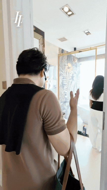 Căn chung cư 4 phòng ngủ giá 62 tỷ đồng khiến dân tình choáng váng: View thẳng ra Nhà thờ Đức Bà, riêng phòng khách đã rộng ngang 1 căn hộ tầm trung- Ảnh 12.