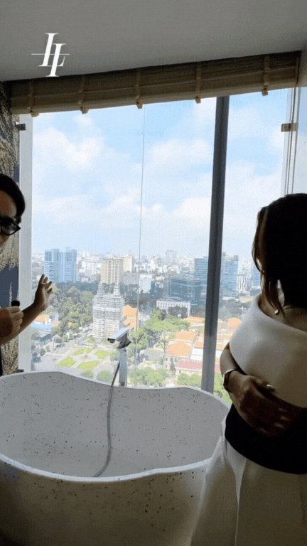 Căn chung cư 4 phòng ngủ giá 62 tỷ đồng khiến dân tình choáng váng: View thẳng ra Nhà thờ Đức Bà, riêng phòng khách đã rộng ngang 1 căn hộ tầm trung- Ảnh 13.
