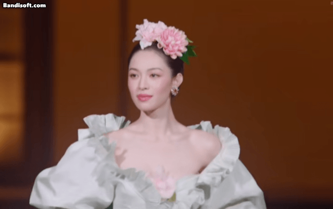 Tất cả họa sĩ trên đời đều muốn đưa mỹ nhân này vào tranh: Vẻ đẹp đáng giá ngàn vàng, đóa hoa độc lạ nhất showbiz- Ảnh 6.