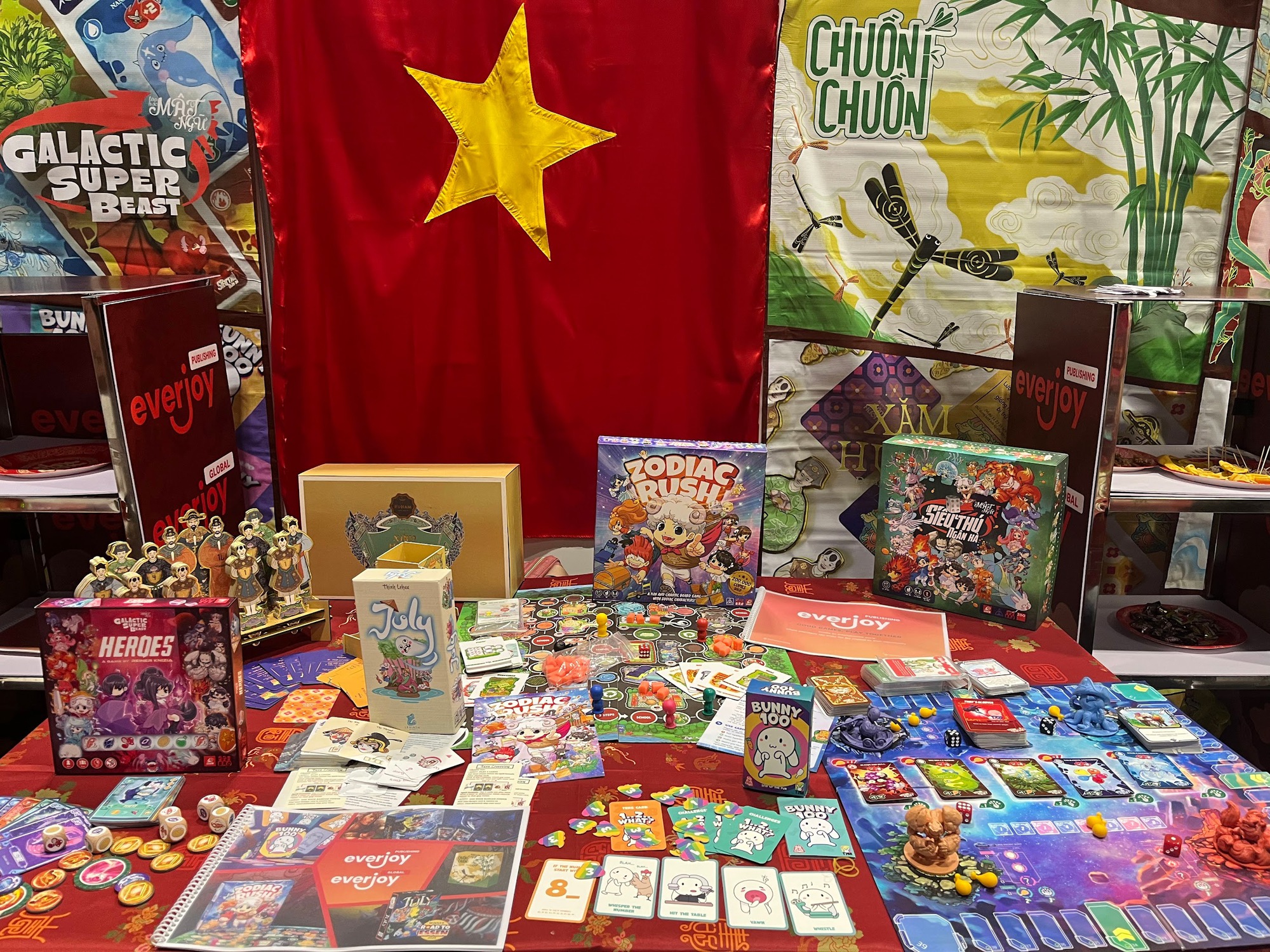 Everjoy Publishing tại SPIEL Essen 2025: Hành trình văn hoá Việt Nam giữa trái tim ngành board game thế giới- Ảnh 2. Everjoy Publishing tại SPIEL Essen 2025: Hành trình văn hoá Việt Nam giữa trái tim ngành board game thế giới- Ảnh 2.