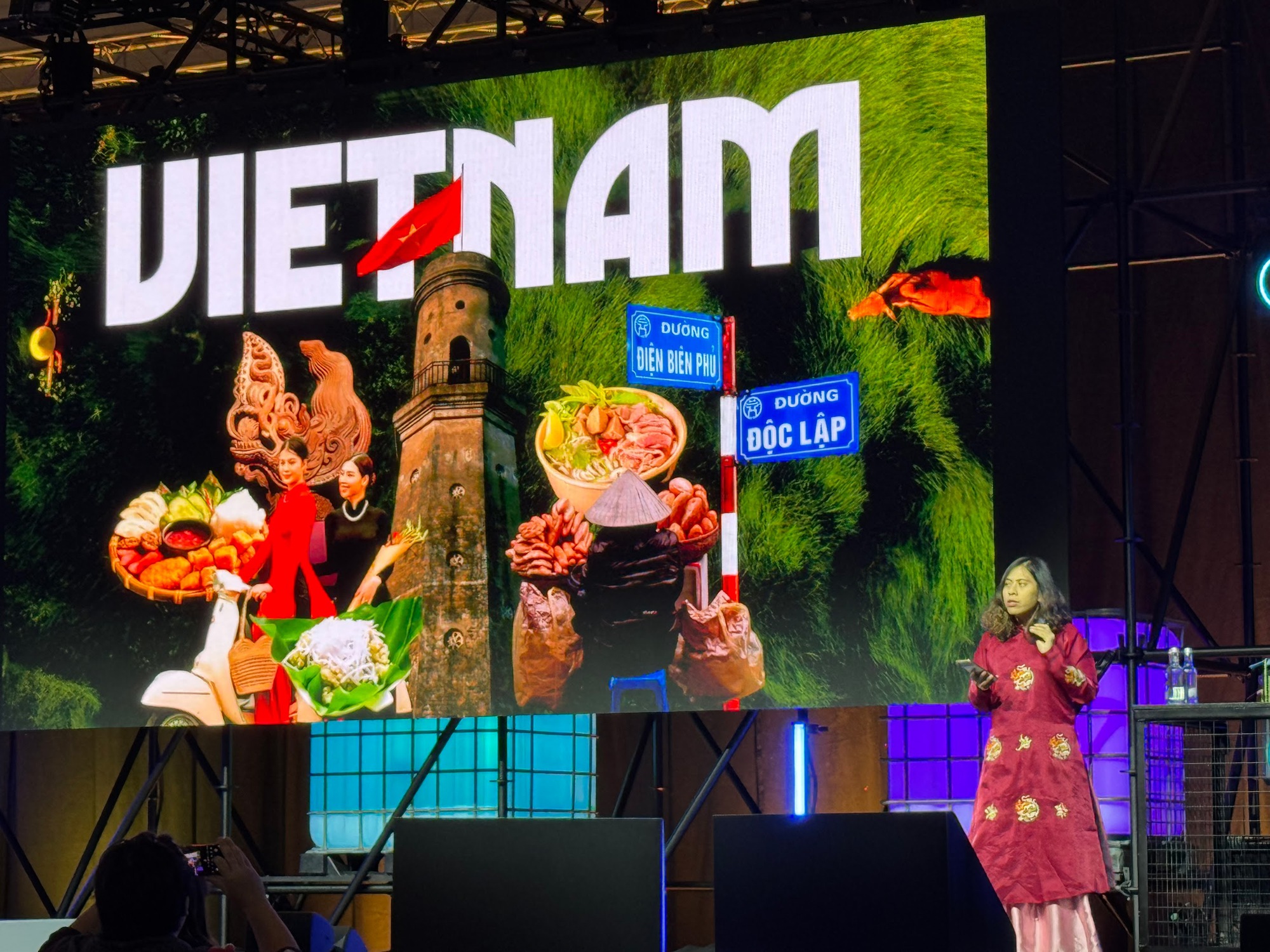 Everjoy Publishing tại SPIEL Essen 2025: Hành trình văn hoá Việt Nam giữa trái tim ngành board game thế giới- Ảnh 4. Everjoy Publishing tại SPIEL Essen 2025: Hành trình văn hoá Việt Nam giữa trái tim ngành board game thế giới- Ảnh 4.