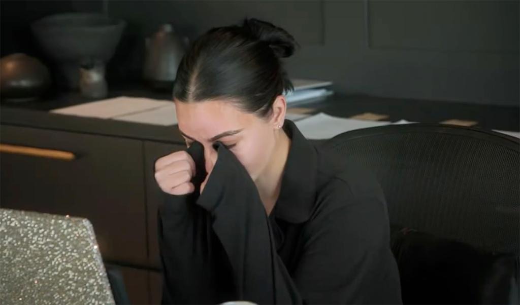 “Kim siêu vòng 3” bị phình mạch máu não- Ảnh 3. “Kim siêu vòng 3” bị phình mạch máu não- Ảnh 3.